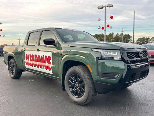 2026 Nissan Frontier SV