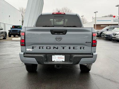 2026 Nissan Frontier SV