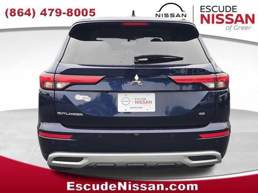 Alloy Silver Metallic 2024 Mitsubishi Outlander SE