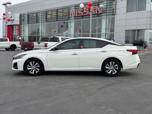 2025 Nissan Altima S FWD