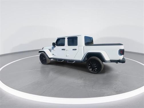 2024 Jeep Gladiator Nighthawk