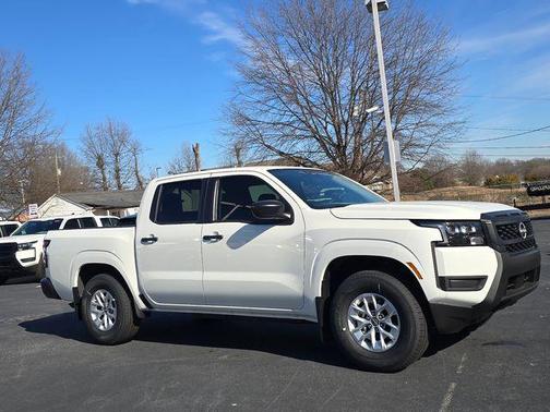 2026 Nissan Frontier S