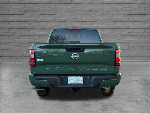 Tactical Green Metallic 2026 Nissan Frontier SV