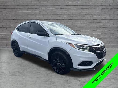 Platinum White Pearl 2021 Honda HR-V AWD Sport