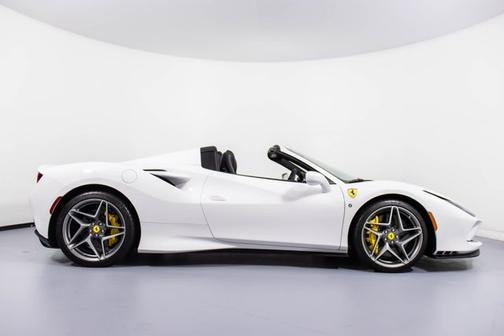 2022 Ferrari F8 Spider Convertible