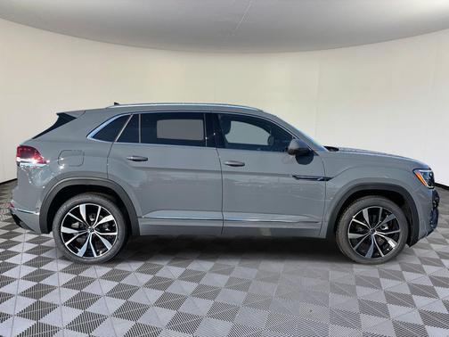 2026 Volkswagen Atlas Cross Sport 2.0T SEL Premium