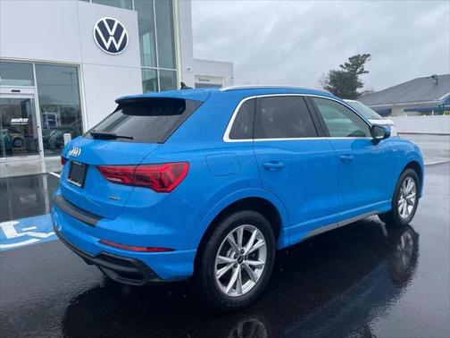 2023 Audi Q3 Premium 45 TFSI S line quattro Tiptronic