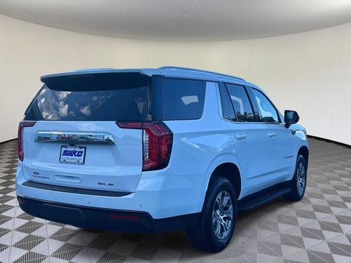 2022 GMC Yukon SLE