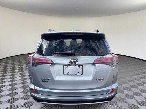 2016 Toyota RAV4 Limited