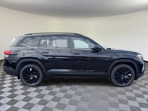 2026 Volkswagen Atlas 2.0T SE w/Technology 4MOTION