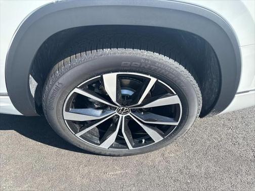 2025 Volkswagen Atlas 2.0T SEL Premium R-Line 4MOTION