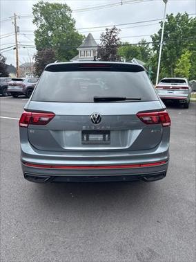 2022 Volkswagen Tiguan 2.0T SE R-Line Black 4MOTION