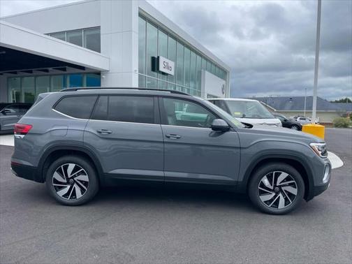 2025 Volkswagen Atlas 2.0T SE w/Technology 4MOTION