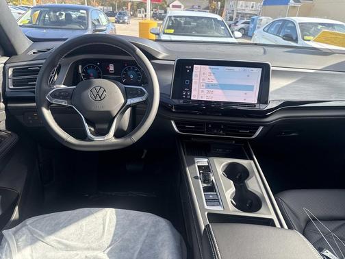 2026 Volkswagen Atlas Cross Sport 2.0T SE