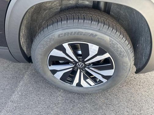 2026 Volkswagen Atlas Cross Sport 2.0T SE