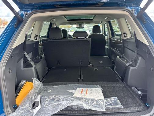 2026 Volkswagen Atlas 2.0T SE w/Technology 4MOTION