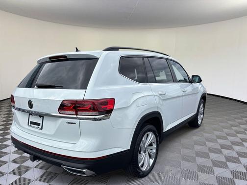2023 Volkswagen Atlas 3.6L SE w/Technology