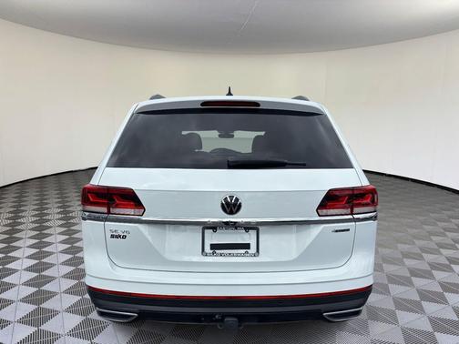 2023 Volkswagen Atlas 3.6L SE w/Technology