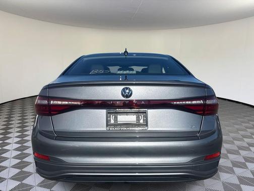 2026 Volkswagen Jetta 1.4T SE