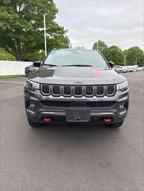 2023 Jeep Compass Trailhawk