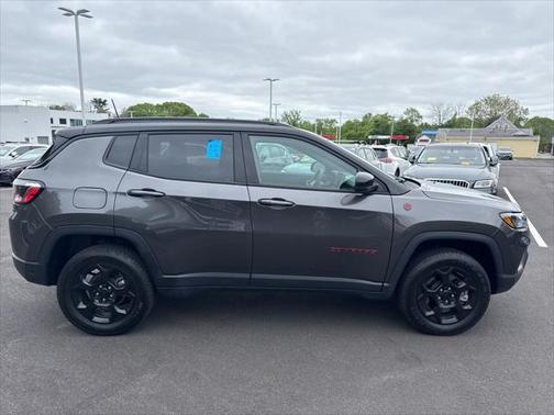 2023 Jeep Compass Trailhawk