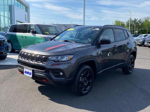 2023 Jeep Compass Trailhawk