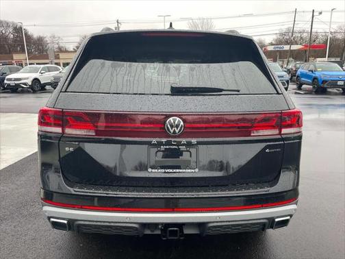 2025 Volkswagen Atlas 2.0T Peak Edition