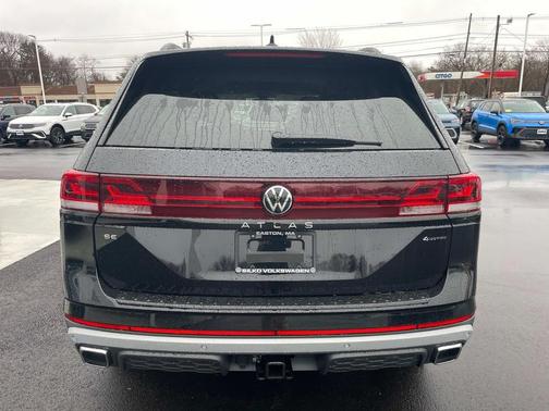 2025 Volkswagen Atlas 2.0T Peak Edition
