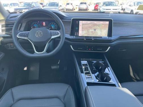2025 Volkswagen Atlas 2.0T SEL