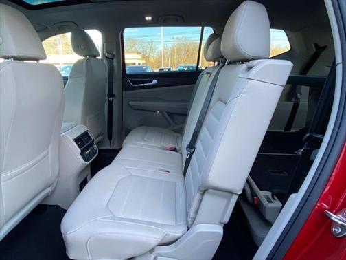 2025 Volkswagen Atlas 2.0T SEL