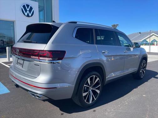 2024 Volkswagen Atlas 2.0T SEL Premium R-Line 4MOTION