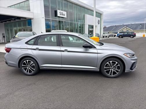 2025 Volkswagen Jetta 1.5T Sport