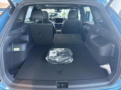 2025 Volkswagen Tiguan 2.0T SE R-Line Black 4MOTION