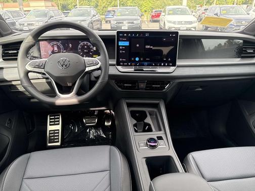 2025 Volkswagen Tiguan 2.0T SE R-Line Black 4MOTION