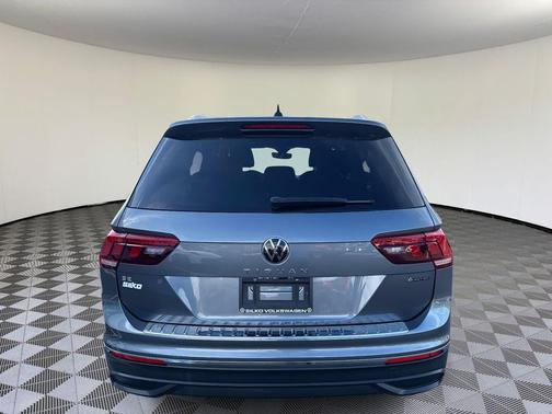 2022 Volkswagen Tiguan 2.0T SE 4MOTION