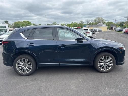 2022 Mazda CX-5 Signature