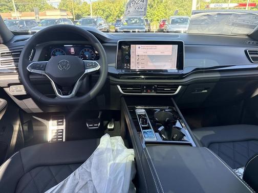 2026 Volkswagen Atlas Cross Sport 2.0T SEL Premium