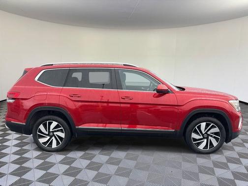 2025 Volkswagen Atlas 2.0T SEL
