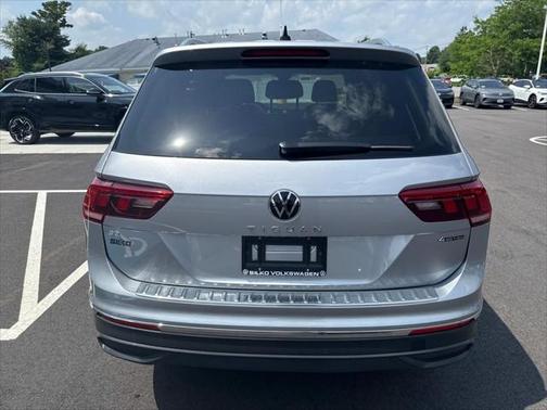 2024 Volkswagen Tiguan 2.0T SE 4MOTION