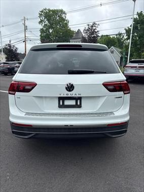 2022 Volkswagen Tiguan 2.0T SE 4MOTION