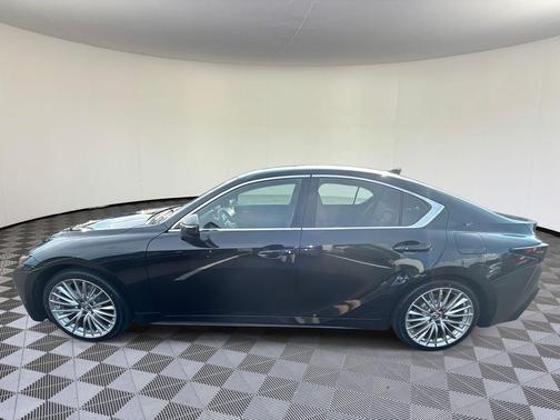 2022 Lexus IS 300 Base