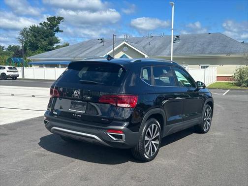 2022 Volkswagen Taos 1.5T SE