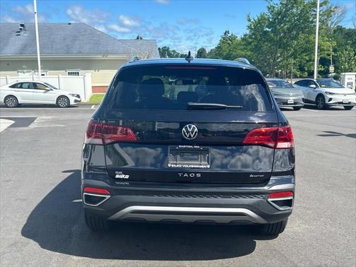2022 Volkswagen Taos 1.5T SE