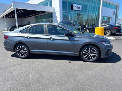 2025 Volkswagen Jetta 1.5T Sport