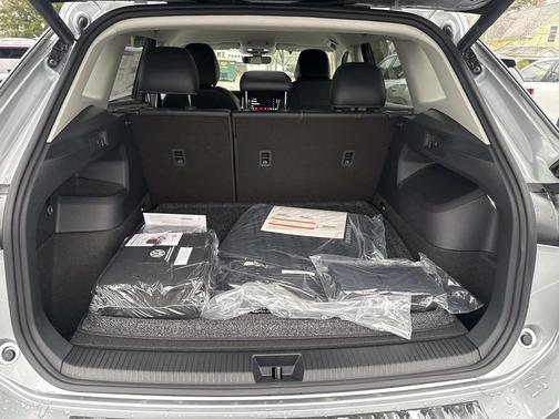 2026 Volkswagen Tiguan 2.0T SE 4MOTION