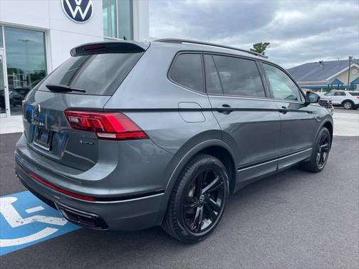 2023 Volkswagen Tiguan 2.0T SE R-Line Black 4MOTION