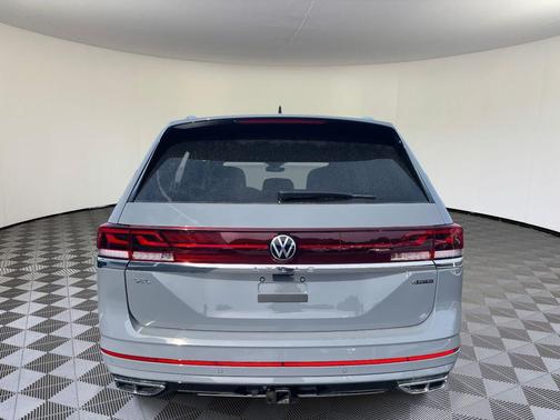 2025 Volkswagen Atlas 2.0T SEL Premium R-Line 4MOTION