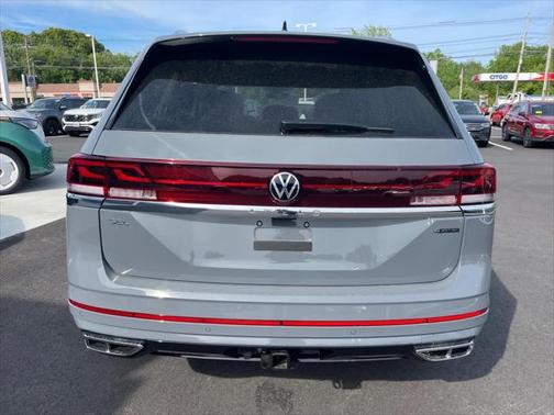 2025 Volkswagen Atlas 2.0T SEL Premium R-Line 4MOTION