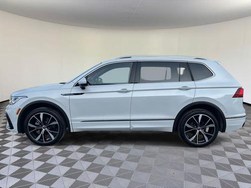 2023 Volkswagen Tiguan 2.0T SEL R-Line 4MOTION