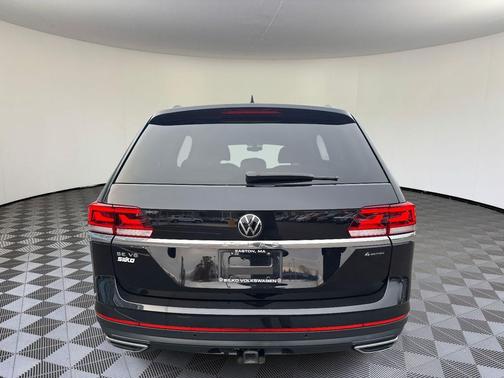 2023 Volkswagen Atlas 3.6L SE w/Technology